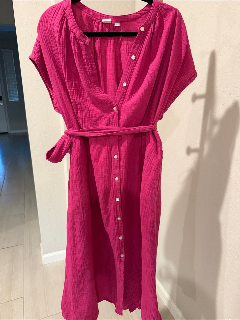 GAP Fuchsia Button-Front Midi Dress with Tie Waist